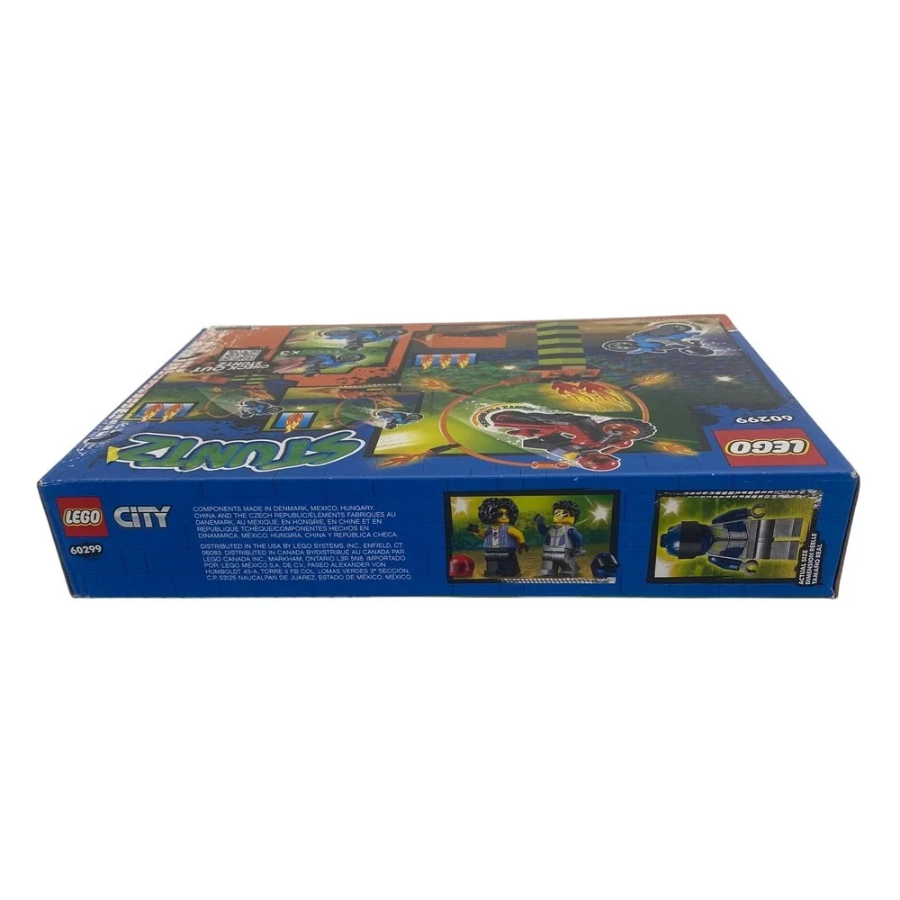 LEGO City Stunt Competition 60299 Kids Set Blue Red New Sealed Box Damage 73 Pcs